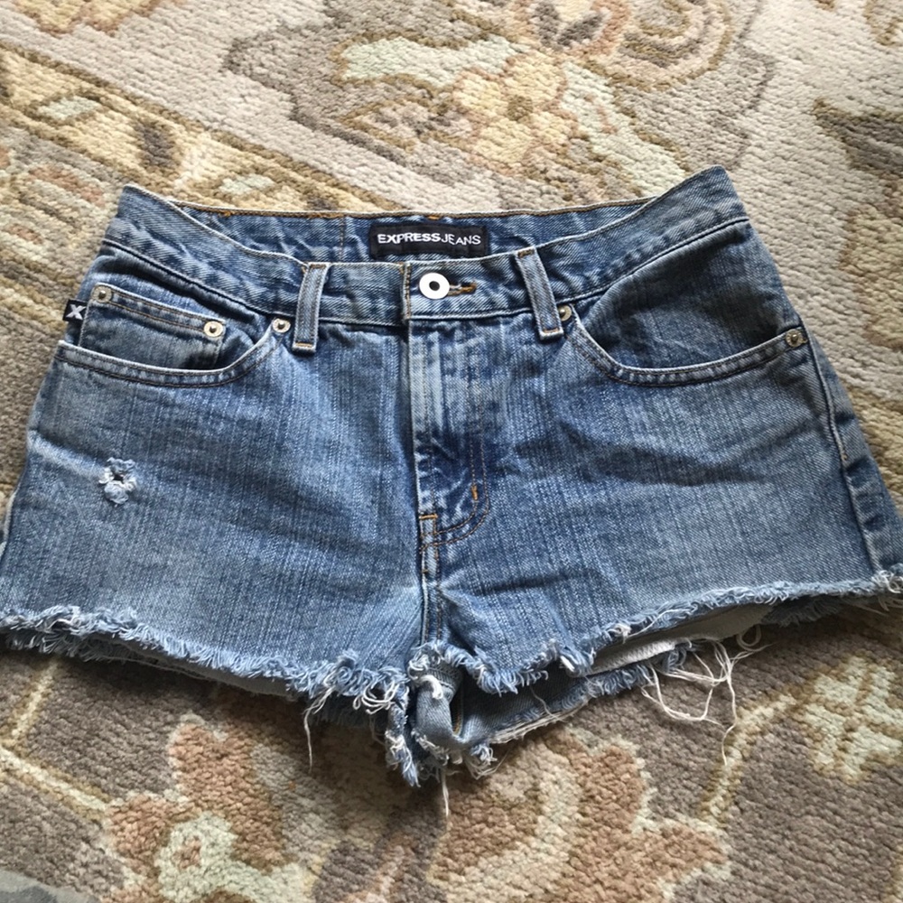 Cut off denim shorts